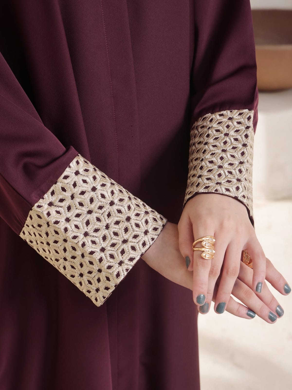 PARSA MAROON
