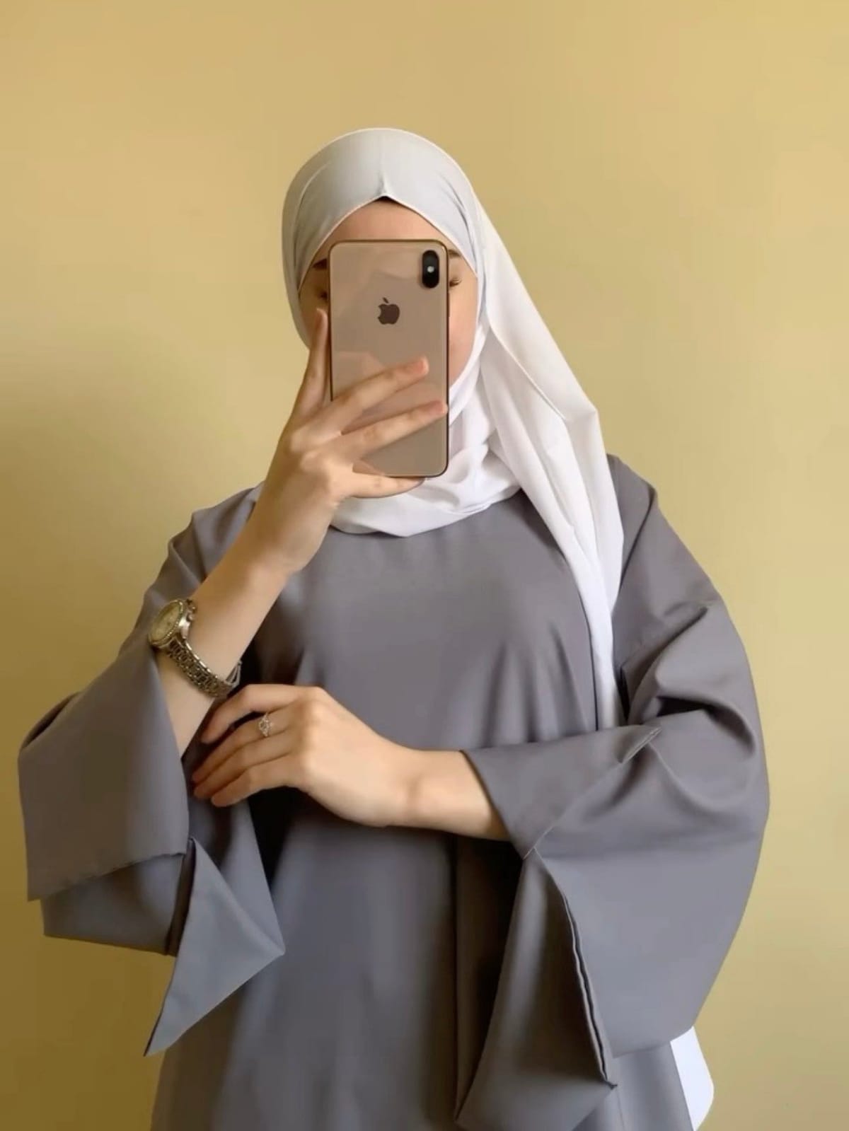 GREY CUT SLEEVES BASIC ABAYAB WITH WHITE SCARF